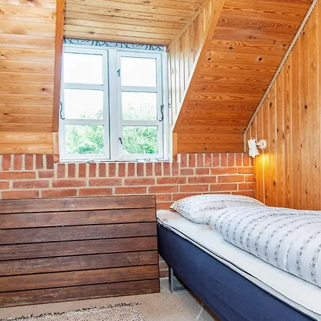 6 Person In 링쾨빙